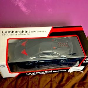 Lamborghini Sesto Elemento 1:24 Licensed Friction Car